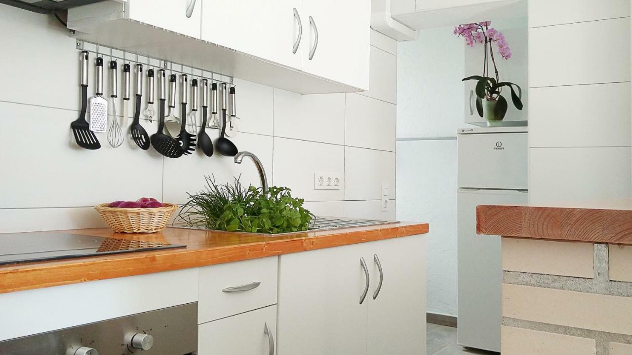 דירות סאלו Apartamento Leman מראה חיצוני תמונה